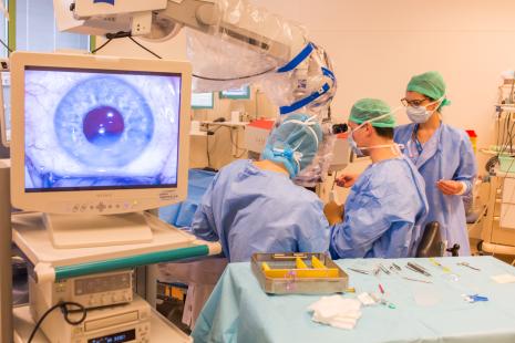 Dans la chirurgie de la cataracte, le recueil des Proms produits des résultats positifs   
