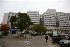 Certification hospitalière, le ras-le-bol : pourquoi des médecins du CHU de Grenoble ont appelé à boycotter cette procédure d'évaluation