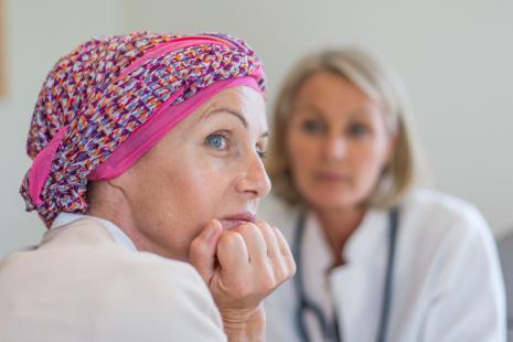 Dérives sectaires : protéger les patients en oncologie