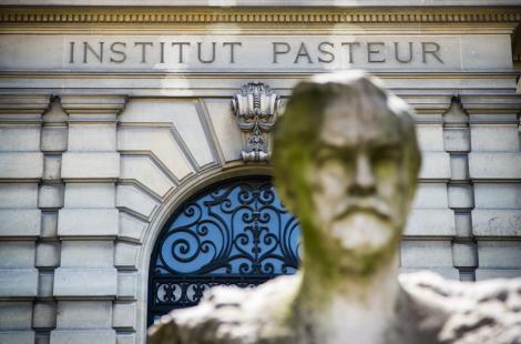 Extérieur de l'Institut Pasteur, Paris.