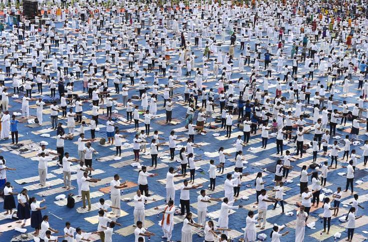 Séance de yoga en Inde