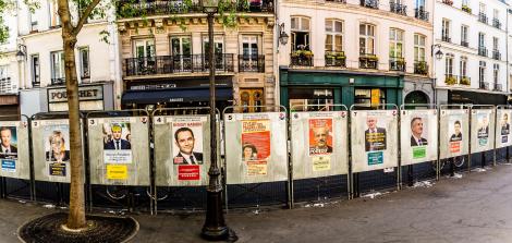 Panneaux d'affichage des candidats à l'élection présidentielle 2017, Paris. 
