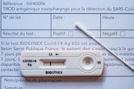 Test antigénique de détection des antigènes du SARS-CoV-2